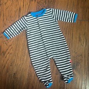 Magnetic Me Stripe Velour Footie - size 0 to 3m!